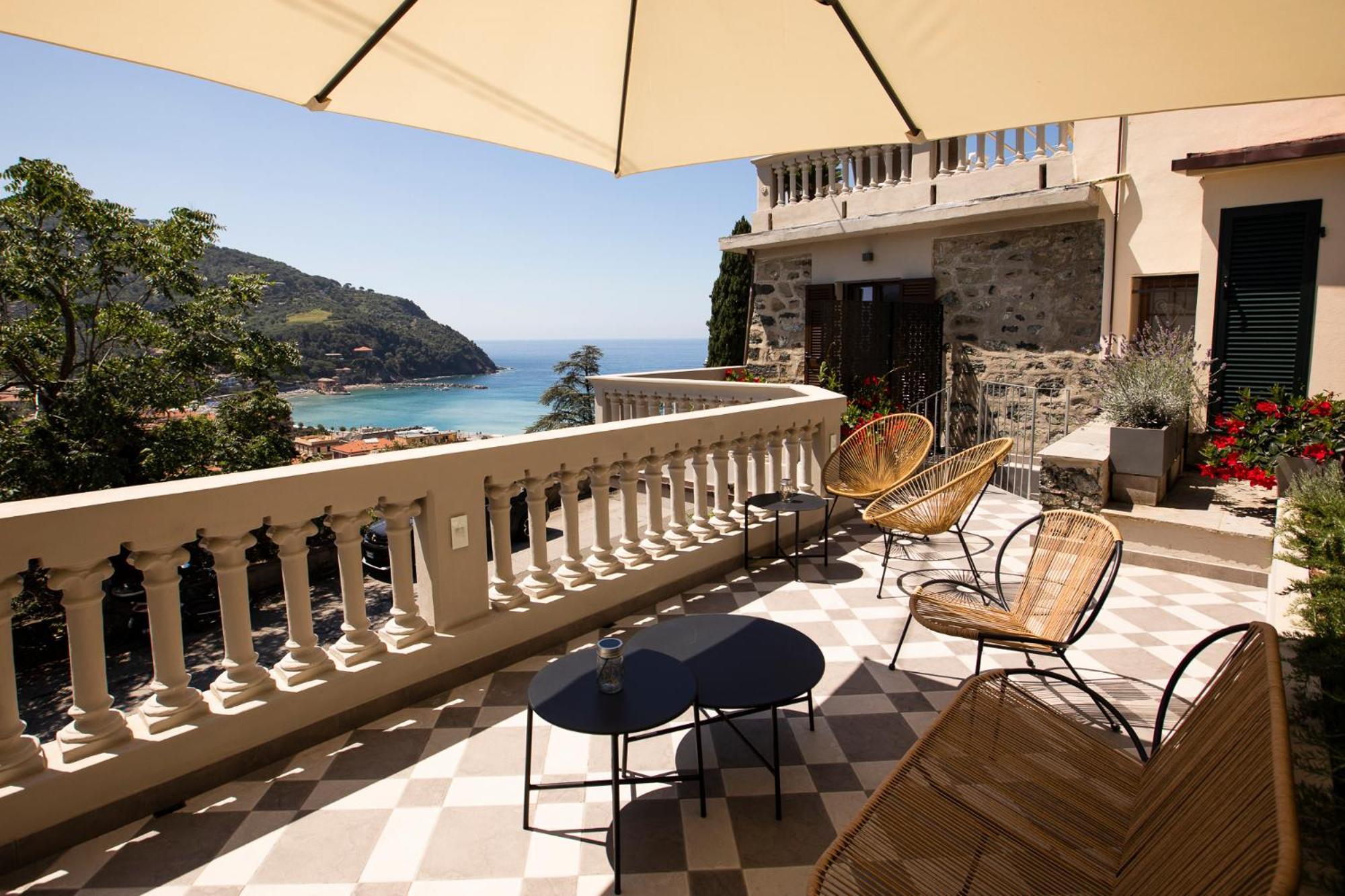 Bellevue - Rooms & Suites Levanto Exterior photo